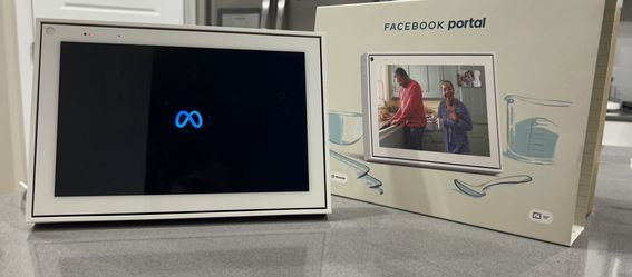 Facebook Portal -10” Display