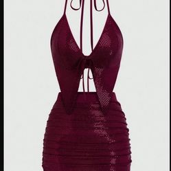 Two Piece Outfit Burgundy Size 12