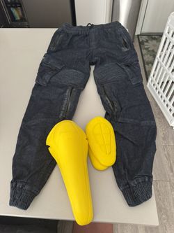 $140 ***FIRM*** RIDE RICH UNIT 16™ ARMOURED MOTORCYCLE DENIM CARGO JOGGERS {RAW INDIGO}
