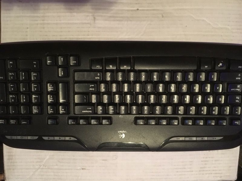 Logitech wireless desktop