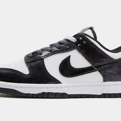 DS Nike Dunk Low SE Panda Patent Leather 40th Anniversary Sz 12.5 | New no lid