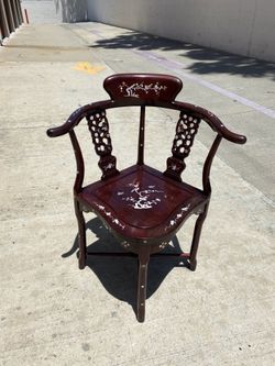 Corner chair vintage pearl enlay