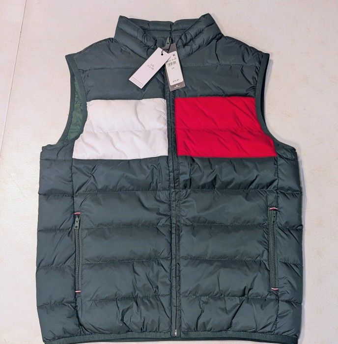 New Boy's Tommy Puffer Vest  Size 12-14