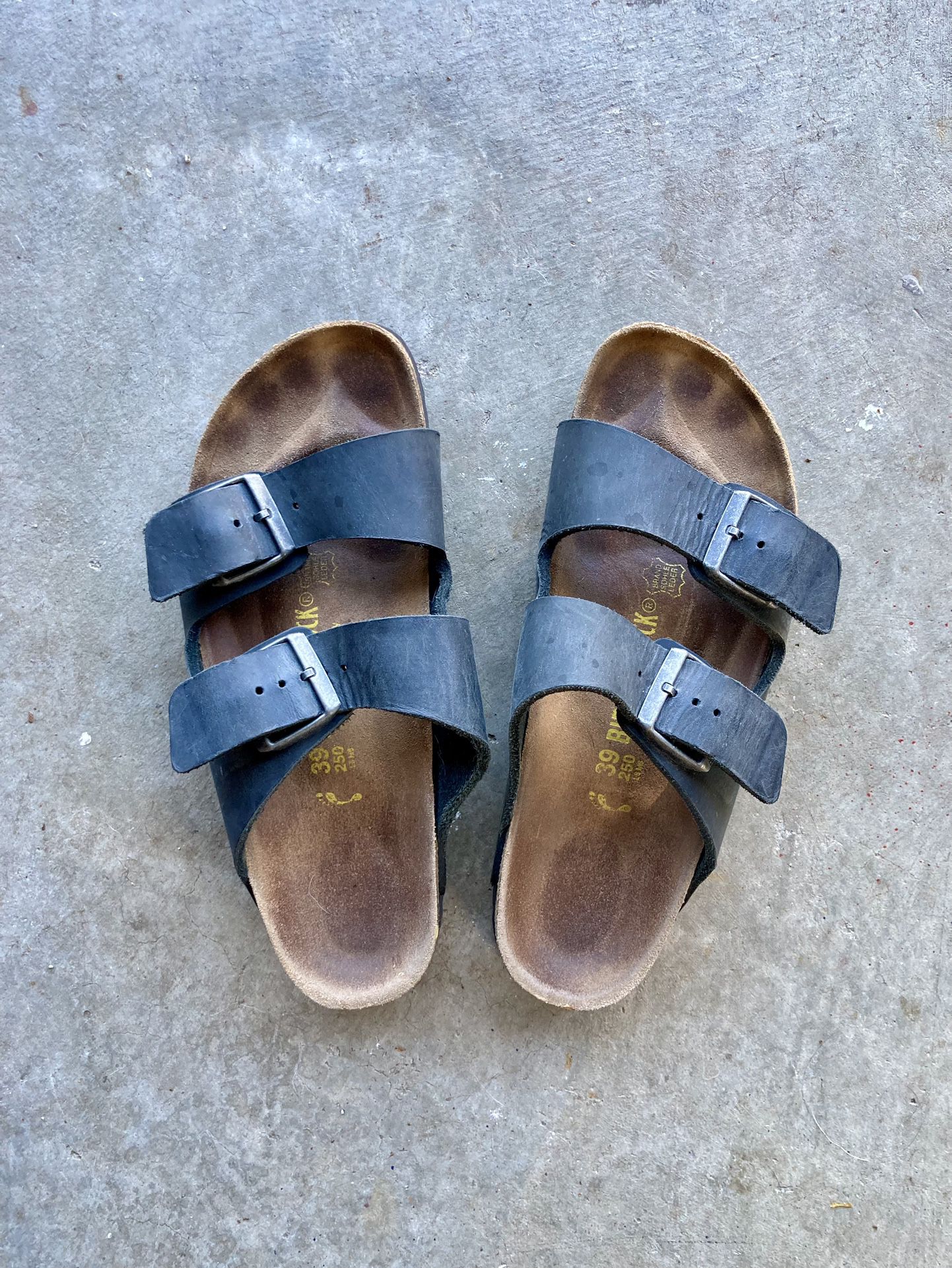 Birkenstock Arizona  Sandals 39