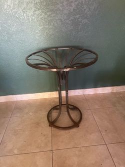 Round Metal Bistro Table Base