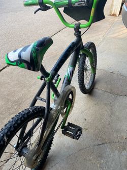 Kids dirt bike
