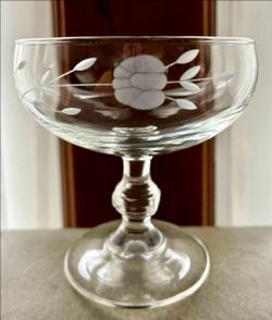 Set of 4 Princess House 507 Heritage crystal dessert glasses used