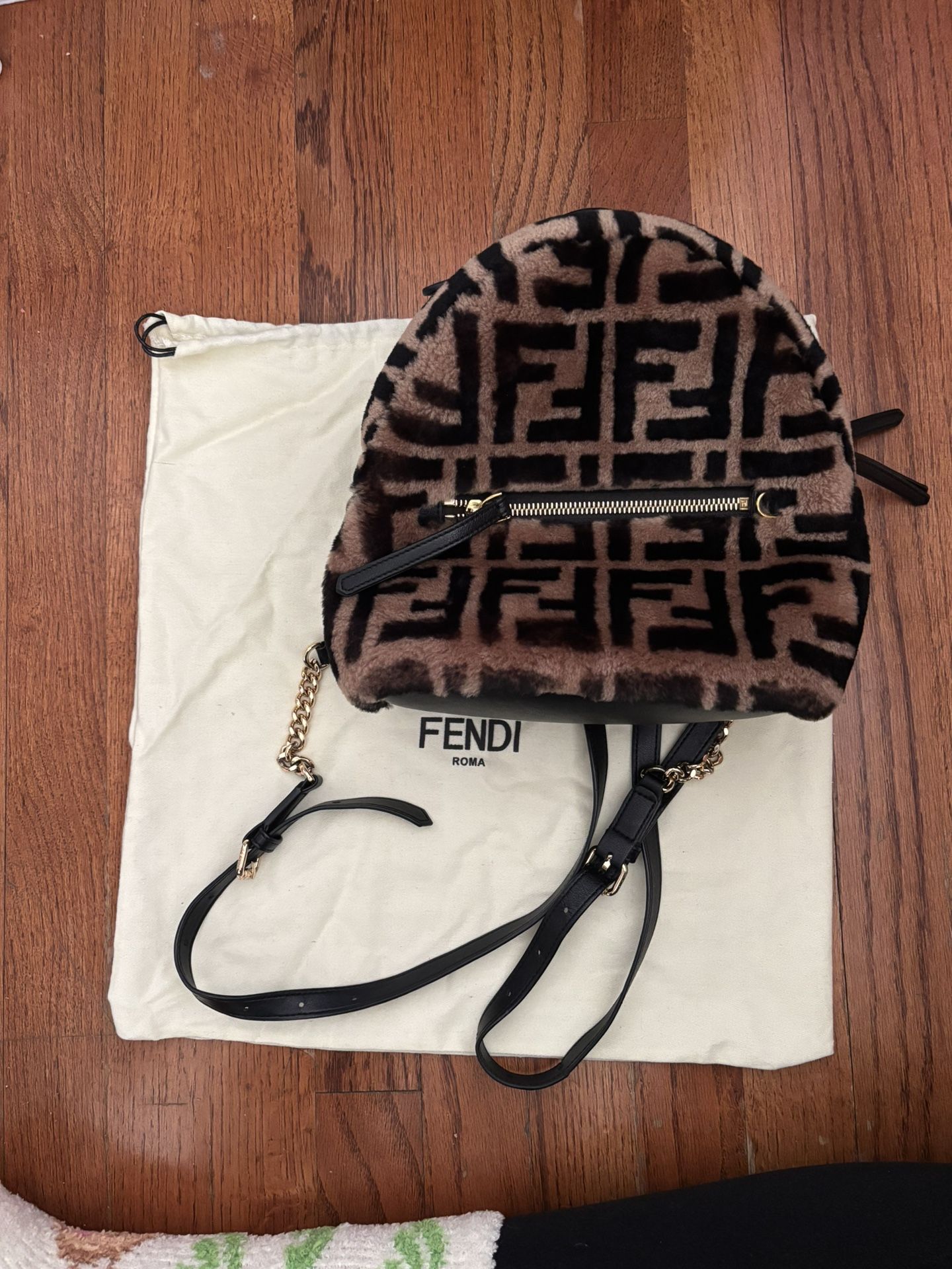 Fendi Zip Backpack Zucca Shearling Mini #266188F15B 46E716E5-196F-4FB1-A439-  main image 2