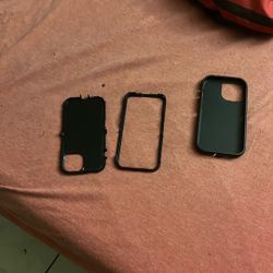 The iPhone 14 And The iphone 13