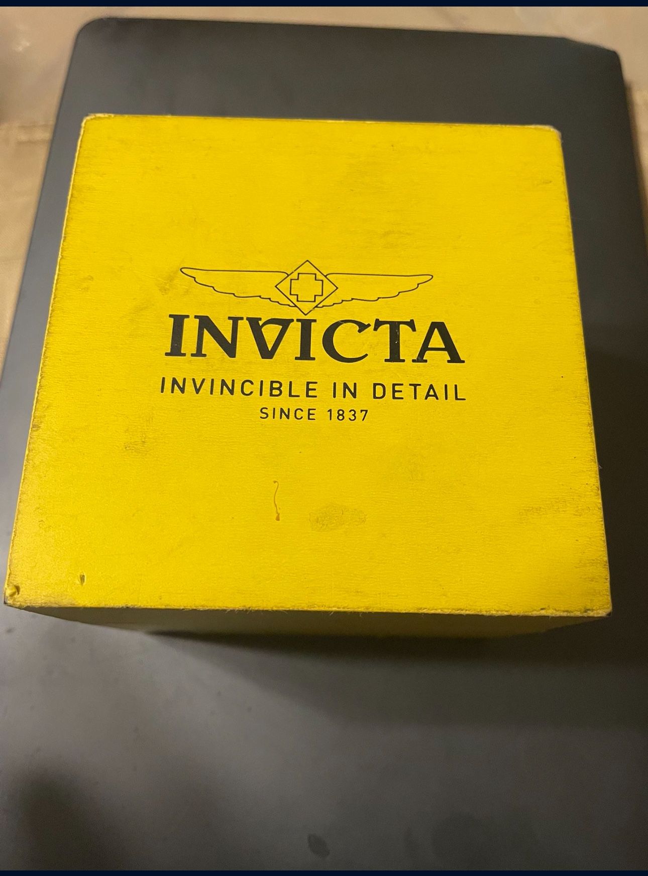 Invictia Watch