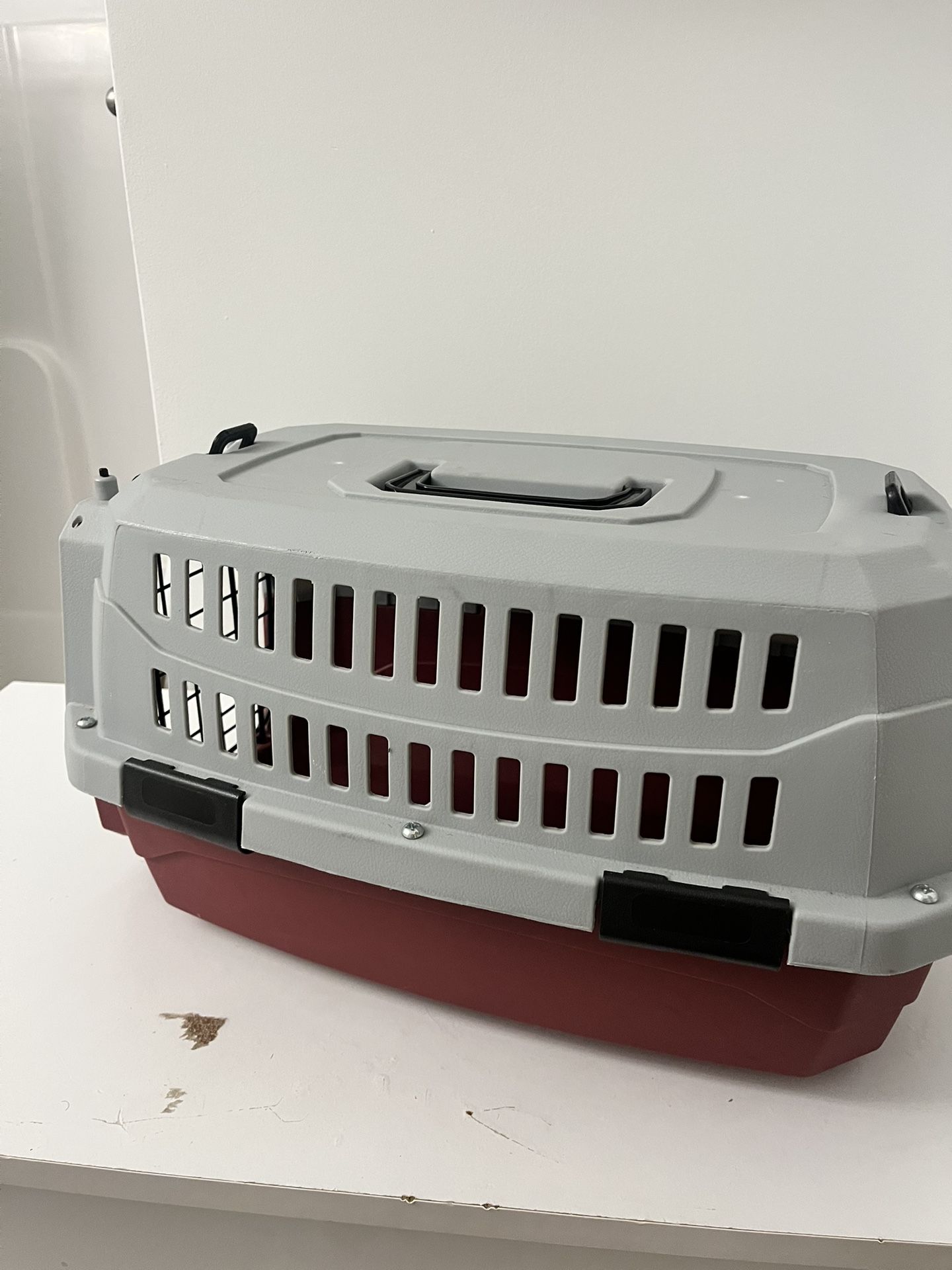 Small dog Or Cat Carrier