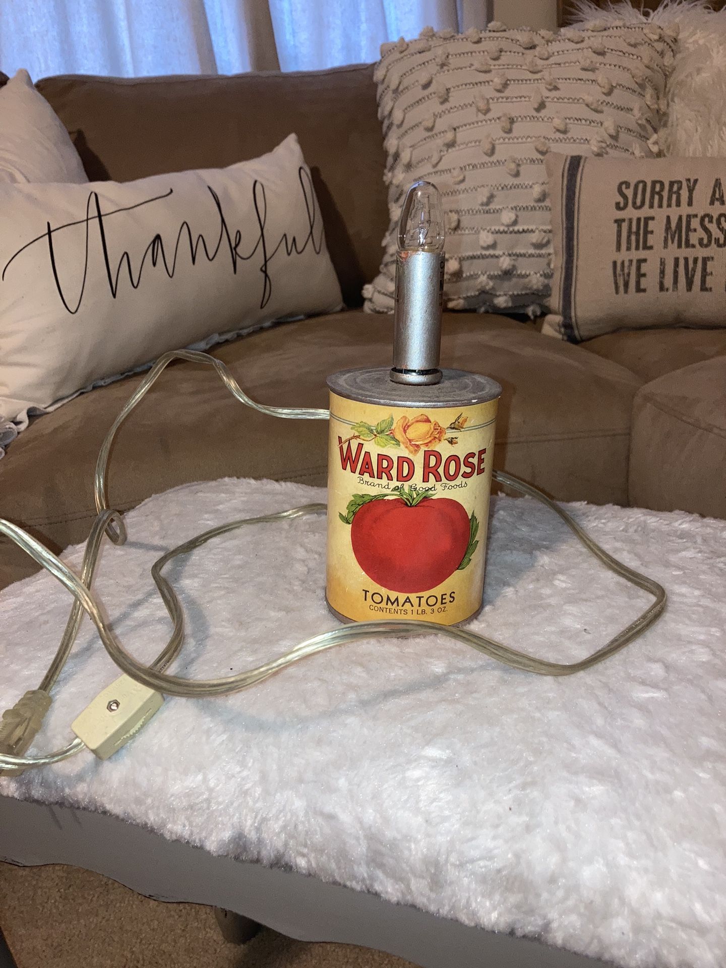 Ward Tomato Can Table Lamp