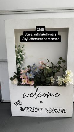 LOTS OF WEDDING DECOR: Signs, Flower Box, BRIDE BACHELORETTE PARTY DECOR 