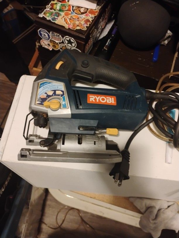 Ryobi Variable Speed Corded Jig Saw 