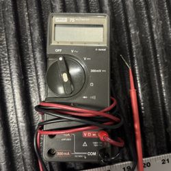 Fluke Multimeter Number 73