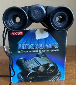 4x30 Built-in Central Focusing System Portable Handheld Lightweight Binoculars
