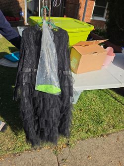 Costume