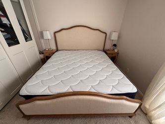 DreamCloud Premier Hybrid King Mattress – Used 8 Months