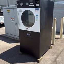 Commercial Maytag, Laundry Dryer Electric