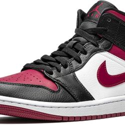 Jordan Mens Air Jordan 1 Mid 554724 066 Bred Toe - SIZE 13 for Sale in San  Antonio, TX - OfferUp