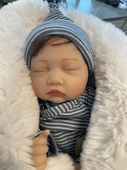 DOLL Reborn baby doll