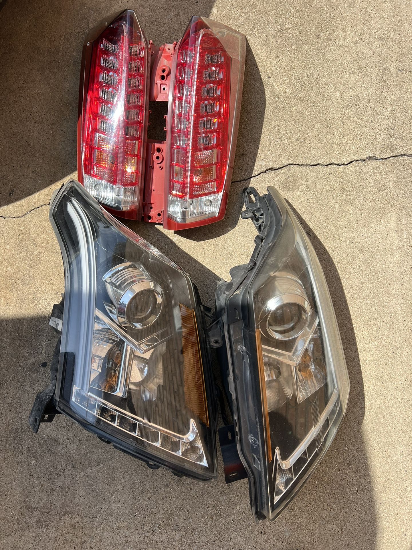 Aftermarket Headlight & Tail Light Combo For Cadillac SRX