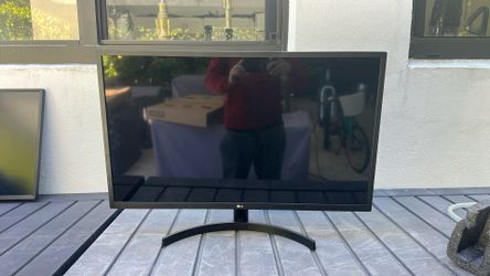 32 LG perfect working Monitor, 120