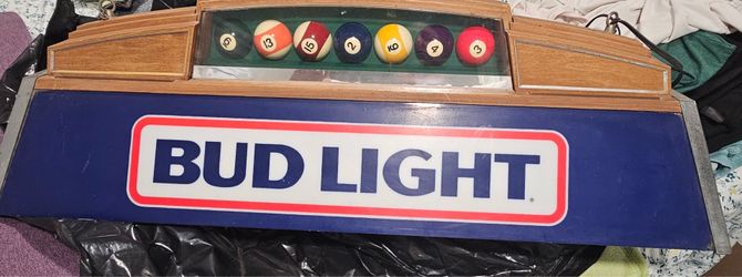 Bud light pool table light