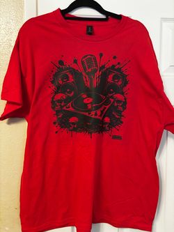 DJ Graphic T-Shirt size xl clothes