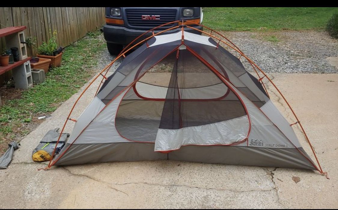 Rei Outdoors - Camping & Hiking tent
