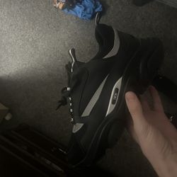 Dior b22s