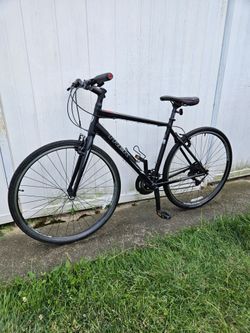 Trek FX Hybrid Bike