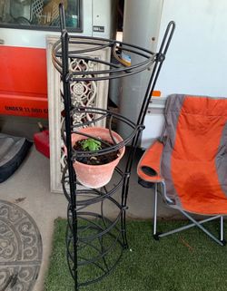 Plant rack about 5’