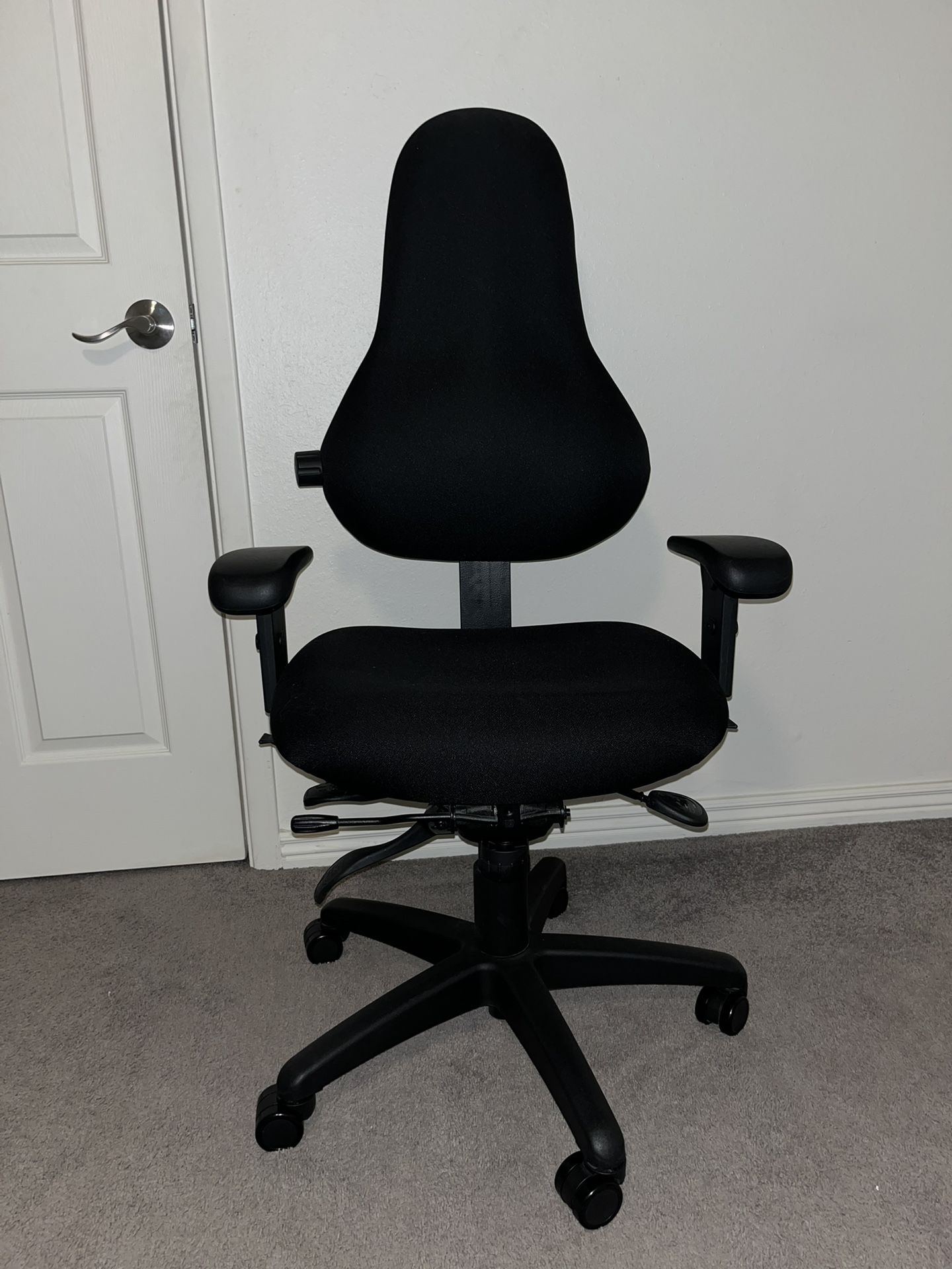Ergonomic Desk Chair