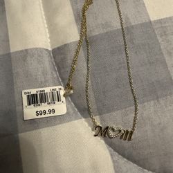 Call Mom necklace