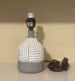 Ceramic Table Lamp Base – Gray and White
