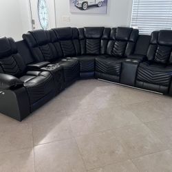 Power Recliner. Brand New 🆕 