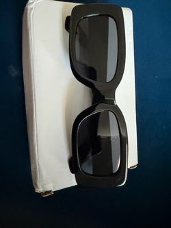 Black Chunky Rectangle Sunglasses – Y2K Style 🖤
