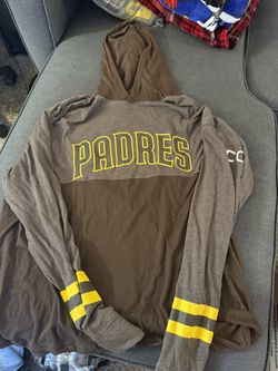 Padres Pullover Giveaway XL