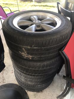 Ford Mustang wheels