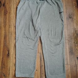 Nike Men's Gray Sweatpants