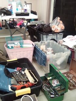 Free..lots of stuff..clothes,bags,shoes