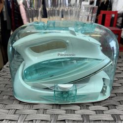 Panasonic NI-L70SR Cordless 1500W Steam/Dry Iron, standart, Green/White Very Good Condition 