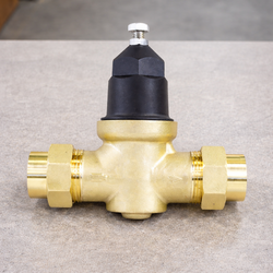 Water Pressure Reducing Valve – 1-1/4" – Lead Free