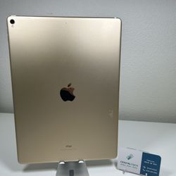 iPad Pro 12.9 Inch 2nd Gen 64gb WiFi Only 7/10 Great Condition Bad Rear Camera #0265
