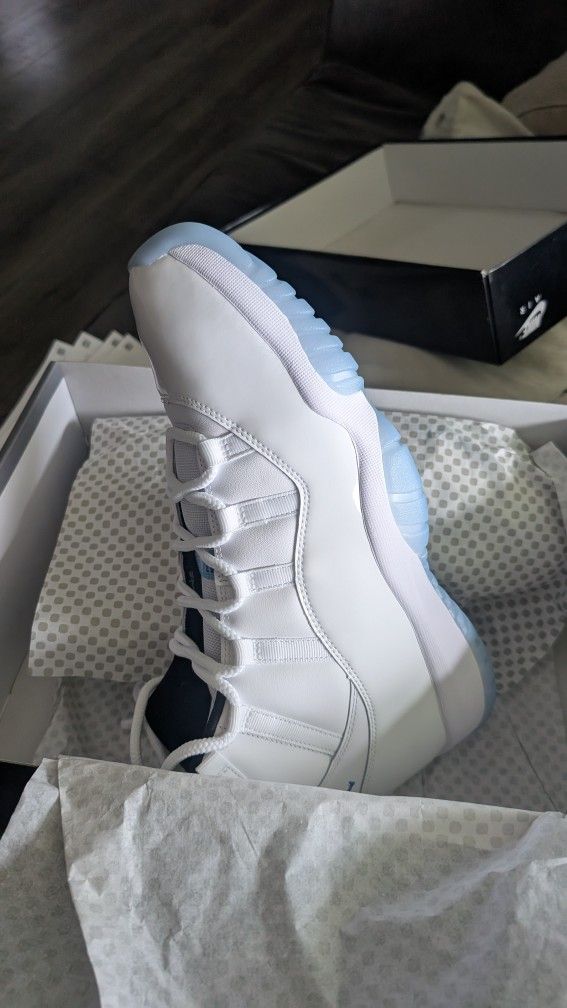 Air Jordan 11 Size 13 Mens