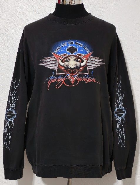 Vintage Harley Davidson Sweatshirt Who Let the Hogs Out Lightning Bolt 2004 L HD