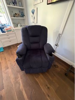 Recliner lift