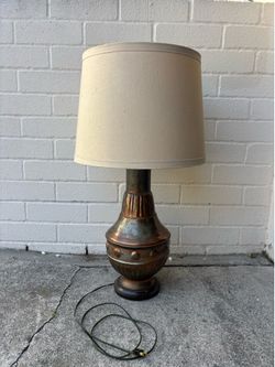 Vintage large table lamp with lamp shade