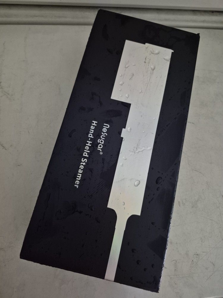 Steamer for Clothes Portable Travel Steamer, Fashion Handheld Garment Steamer, 0.75lbs Lightly, 15s Fast Heat-up, Light Mini Steam Iron for travel and